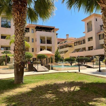 Queens Gardens Paradise Vip, Pool, Mall, Sea Pafos Zewnętrze zdjęcie
