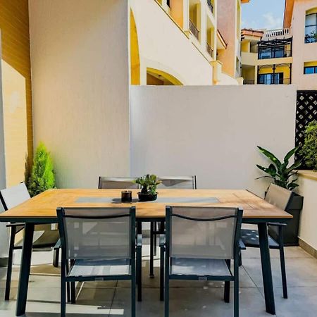 Queens Gardens Paradise Vip, Pool, Mall, Sea Pafos Zewnętrze zdjęcie