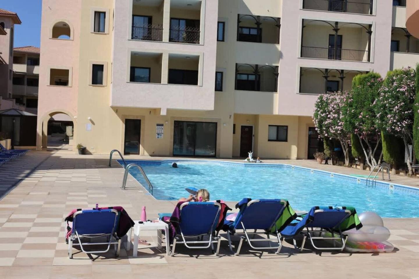 Queens Gardens Paradise Vip, Pool, Mall, Sea Pafos Zewnętrze zdjęcie