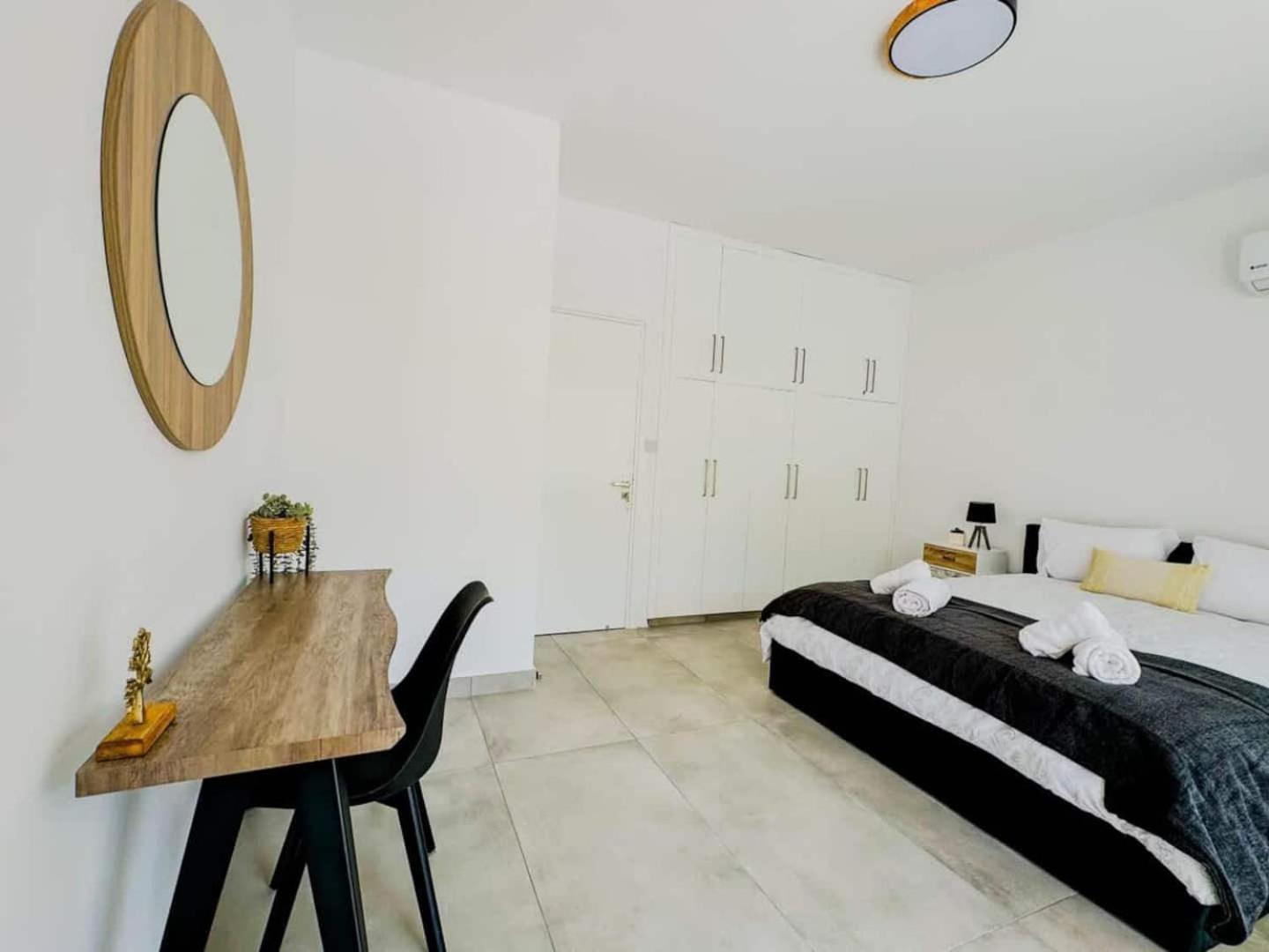 Queens Gardens Paradise Vip, Pool, Mall, Sea Pafos Zewnętrze zdjęcie